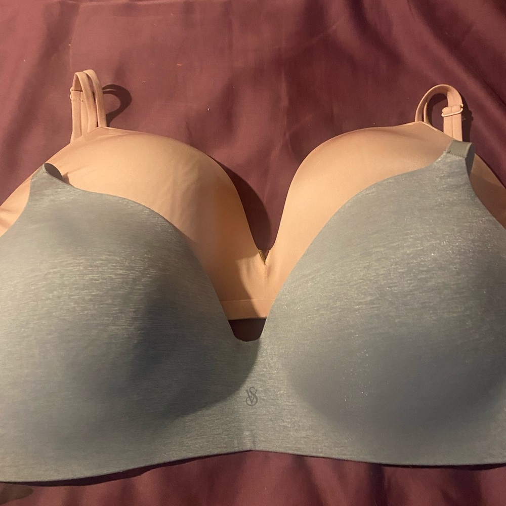 Victoria’s Secret bras